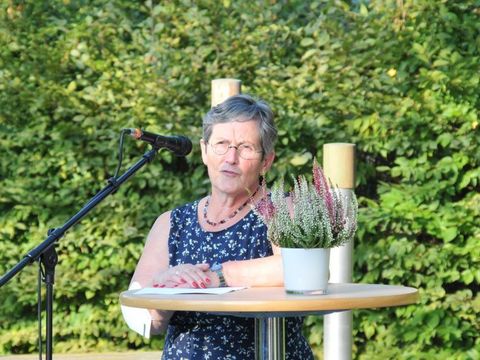 Eröffnung des 'Bildungshaus am Kienberg' - Grußwort Dagmar Pohle, Bezirksbürgermeisterin und Schirmherrin des Alpha-Bündnisses Marzahn-Hellersdorf