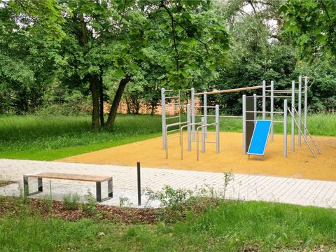 Die neue Calisthenics-Anlage im Pankepark Buch