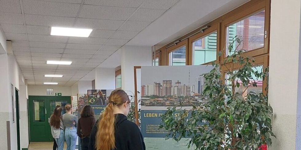 Ausstellung tropischer Regenwald