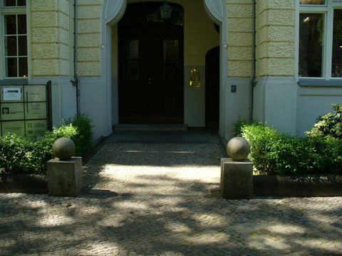 Hauseingang Giesebrechtstr. 7