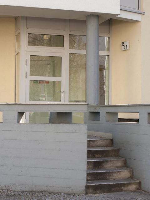 Hauseingang Lietzenburger Str. 55-57, Foto: A. Bukschat & C. Flegel, 25.03.2012
