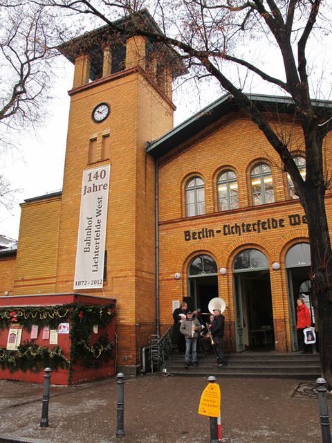 Bahnhofsgebäude Lichterfelde West