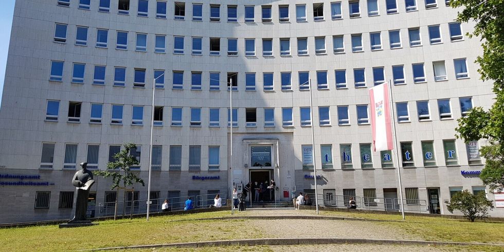 Frontansicht Bürgeramt Hohenzollerndamm