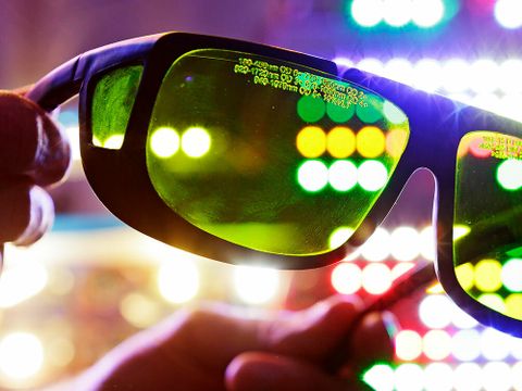 Hightech-Brille