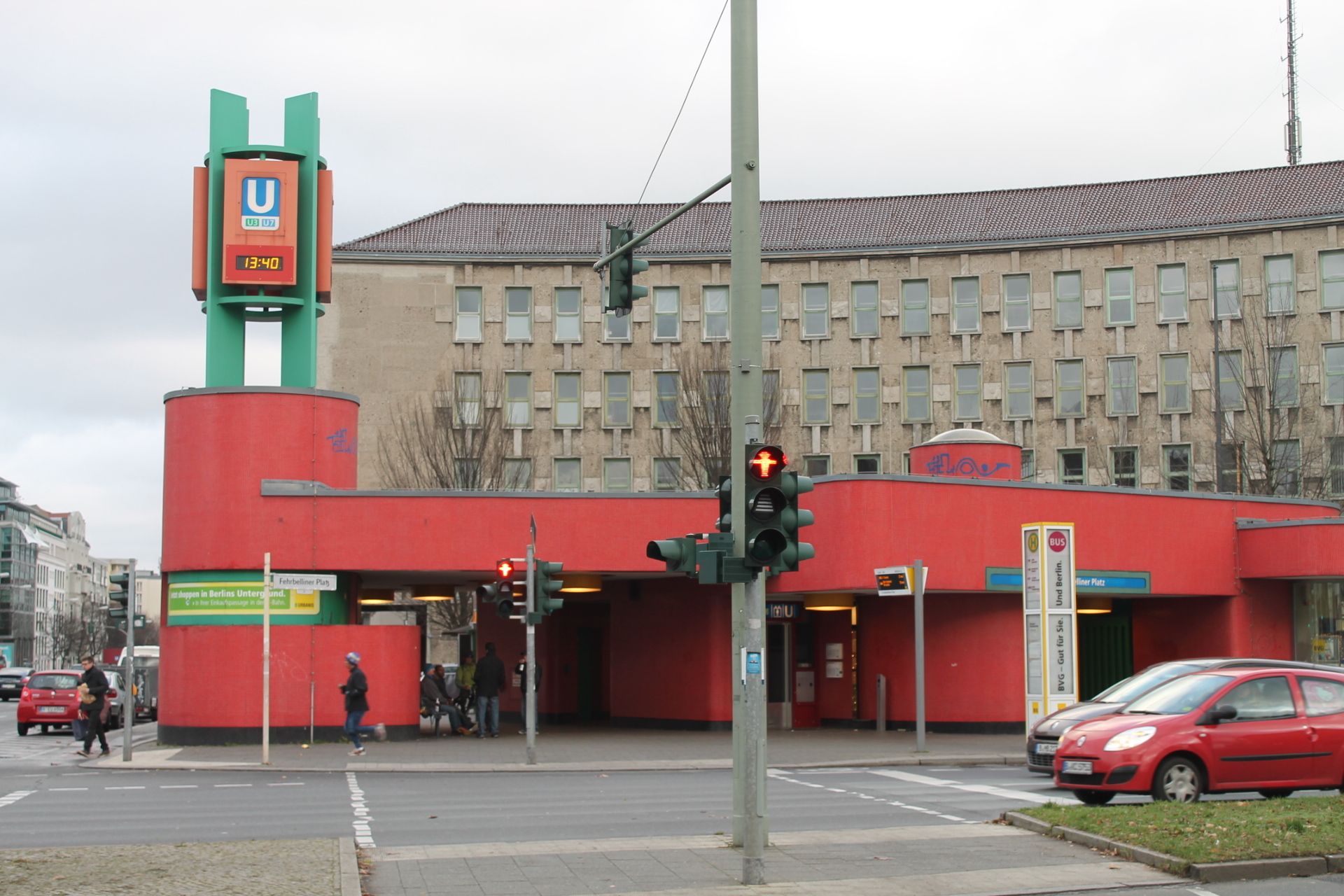 U-Bahnhof Fehrbelliner Platz, Kiezspaziergang 12.12.2015