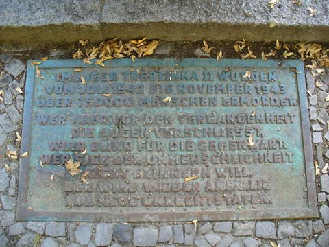 Gedenktafel an der Skulptur Treblinka, 30.9.2009