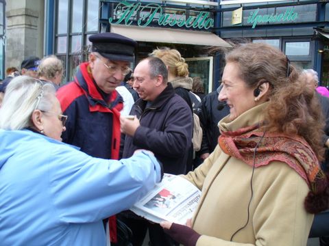 Bezirksbürgermeisterin Monika Thiemen am Bahnhof Heerstraße, Foto: KHMM