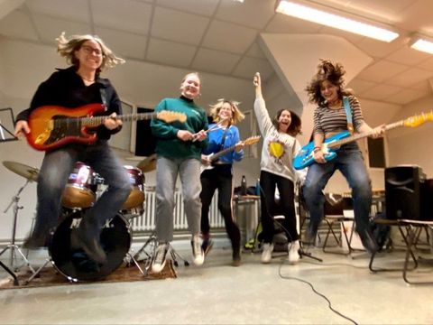 Band "Olive" (Bild: Karolina Burdyk)