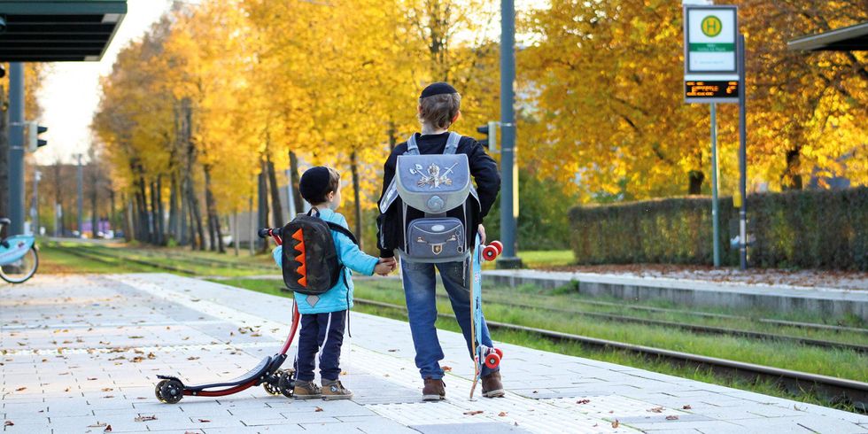 2. Platz: „Auf dem Weg zur Schule“