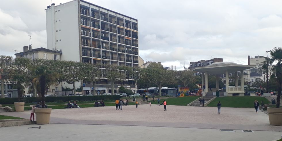 Platz in Charenton