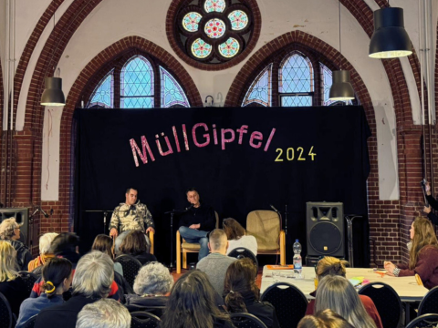 Podiumsdiskusion beim Müllgipfel 2024