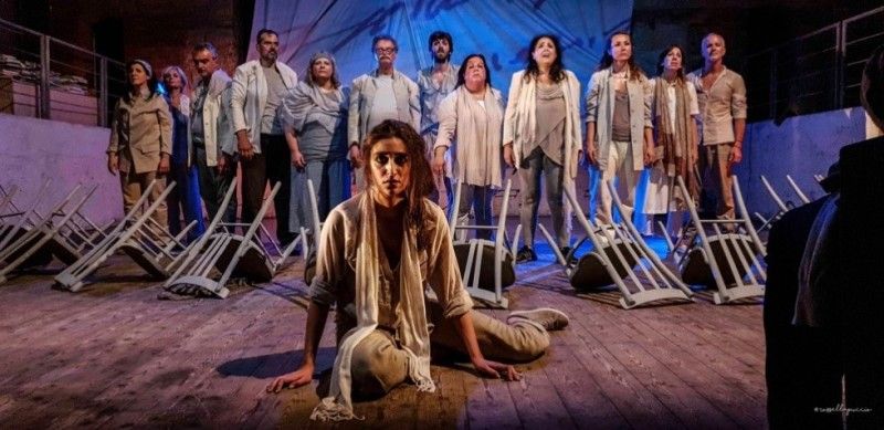 Gruppenbild des Theaterprojekts DanisinniLab