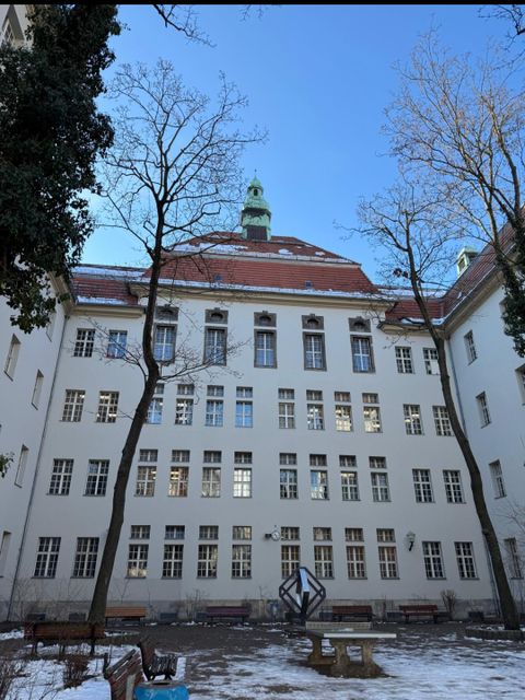 Außenansicht Heinrich-Hertz-Gymnasium Nordseite