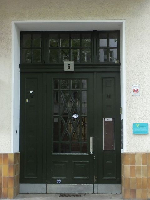 Hausansicht Droysenstr. 6 (Bild: Stolpersteine-Initiative CW, Hupka)