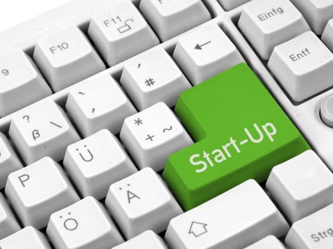 Tastatur mit der besonderen Taste Start-Up