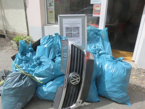 Müll im Sprengelkiez