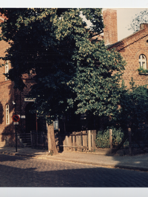 Historische Aufname vom Küstnerhaus in der Köpenikerstraße von 1955