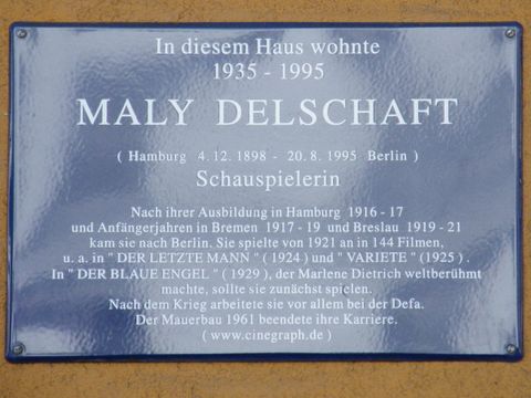 Gedenktafel für Maly Delschaft (Bild: Hupka)