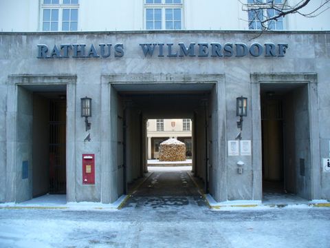 Rathaus Wilmersdorf, 5.1.2009, Foto: KHMM