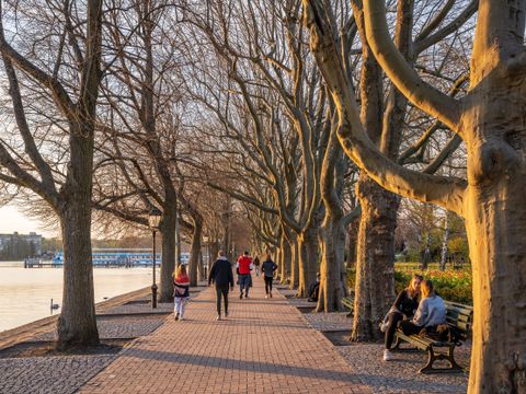 Greenwichpromenade am Tegeler See