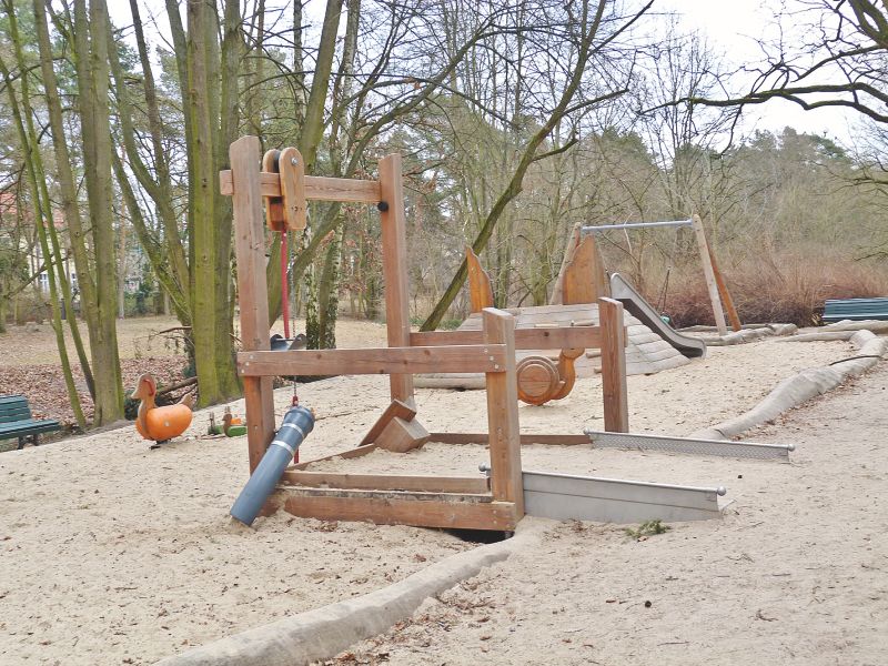 Spielplatz Im Erpelgrund 1