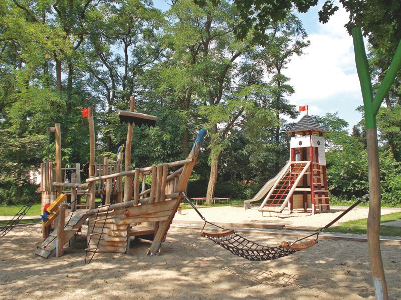 Spielplatz Almazeile