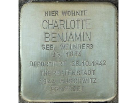 Stolperstein Charlotte Benjamin (Bild: Stolpersteine-Initiative CW, Hupka)