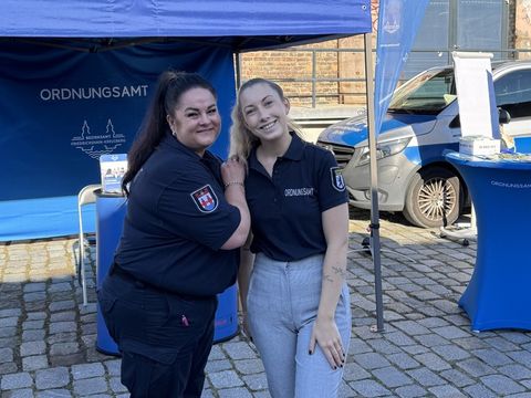 Der direkte Austausch mit den Besucher*innen machte die Teilnahme für alle Mitarbeitenden zu einem vollen Erfolg