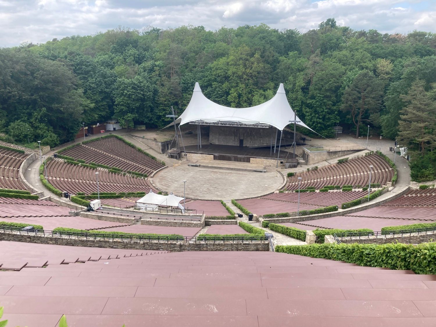 Blick über die Waldbühne.