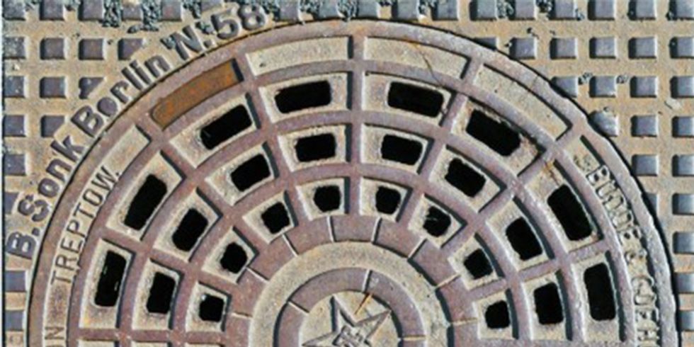 Alte Kanaldeckel in Europa