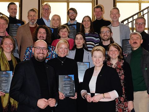 Gewinner:innen des Wettbewerbs Innovative Formate 2024