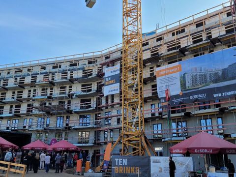 richtfest-face-campus-bildunterschrift-in-pressemitteilung-rechte-kirchenkreis-reinickendorf_hanna-halfon.jpg (Bild: BA Reinickendorf)