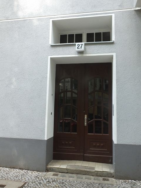 Hausansicht Sybelstr. 27 (Bild: Stolpersteine-Initiative CW, Hupka)