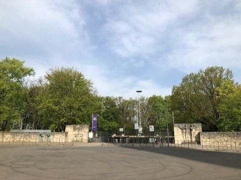 Eingang zur Waldbühne.