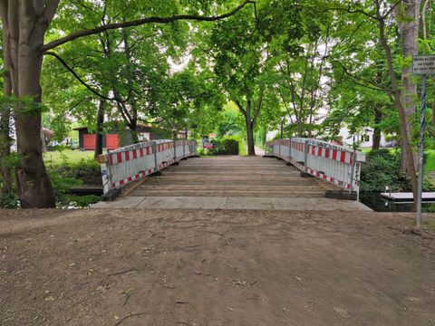 Fußgängerbrücke Pulvermühle VIII (Bild: SenMVKU)