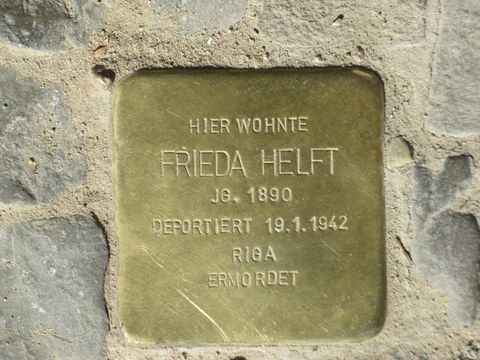 Stolperstein Frieda Helft (Bild: Stolpersteine-Initiative CW)