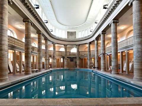 Stadtbad Neukölln kleine Schwimmhalle