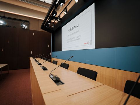 Ferdinand-Friedensburg-Saal im Roten Rathaus