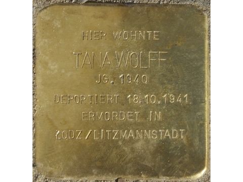 Stolperstein Tana Wolff (Bild: Stolpersteine-Initiative CW, Hupka)