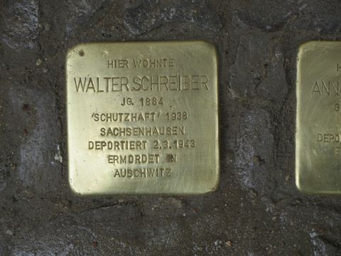 Stolperstein Walter Schreiber, Foto: F. Siebold, April 2013