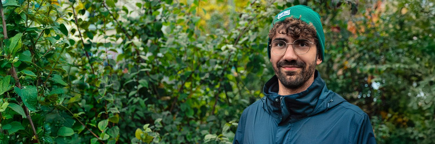 Headerbild von Jan für das Bezirksamt Friedrichshain Kreuzberg mit Work as you are Kampagne