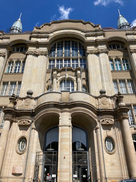 Amtsgericht Mitte Haupteingang