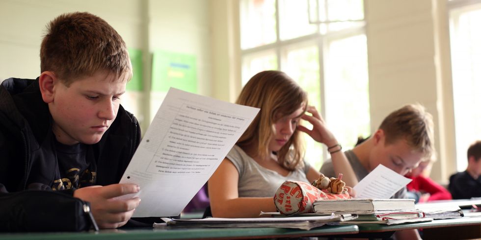 Schüler bei Abschlussprüfung