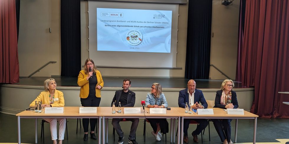 Schnelles Internet für die Katharina-Heinroth-Schule