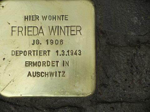 Stolperstein Frieda Winter, Foto: F. Siebold, April 2013