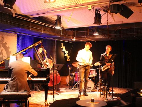 Ensemble im Jazzclub Schlot