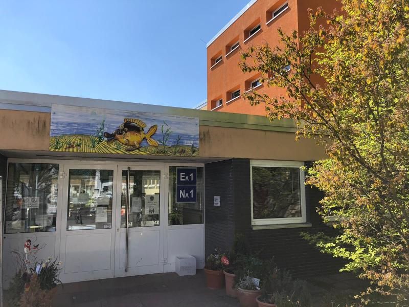 Grundschule am Karpfenteich Haupteingang