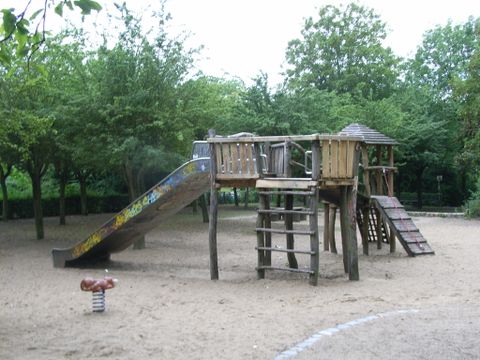 Sömmeringstr. / Foto: Grünflächenamt