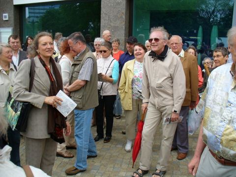 Vor dem Dorint Novotel, Foto: KHMM