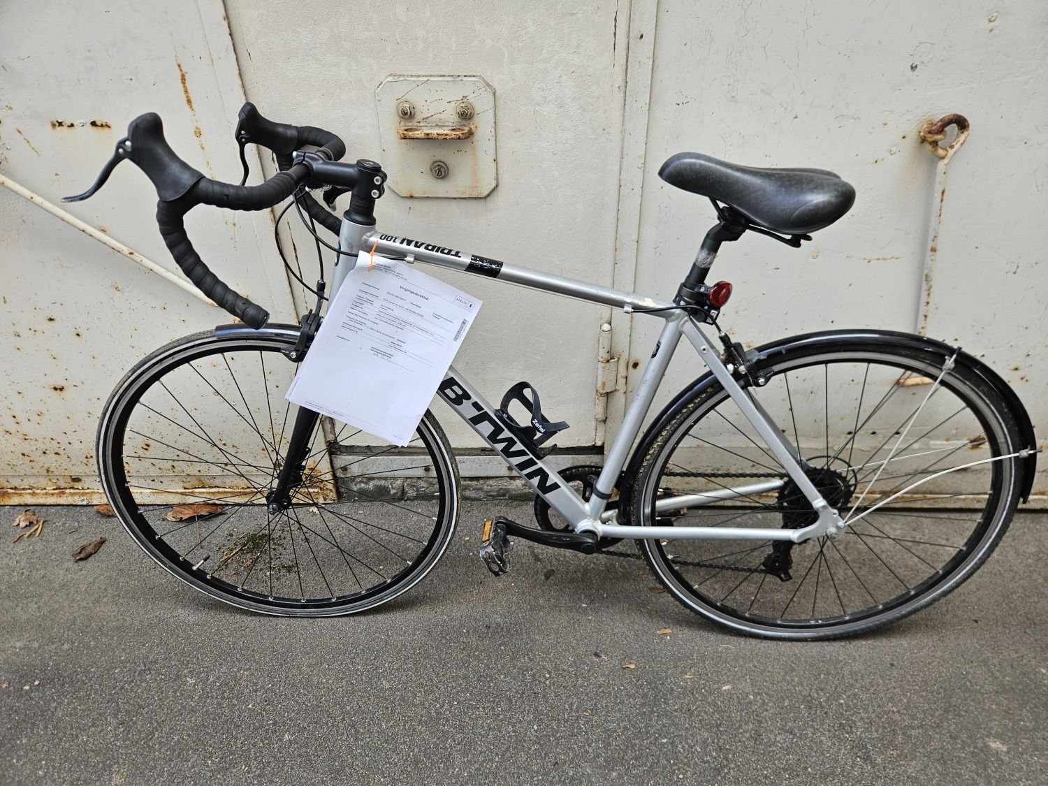 Silbernes Rennrad